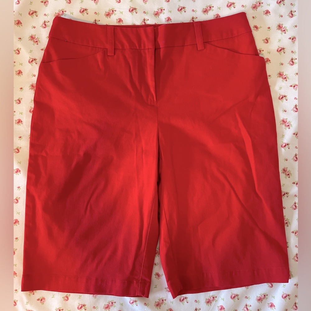 Red Short by Jones New York